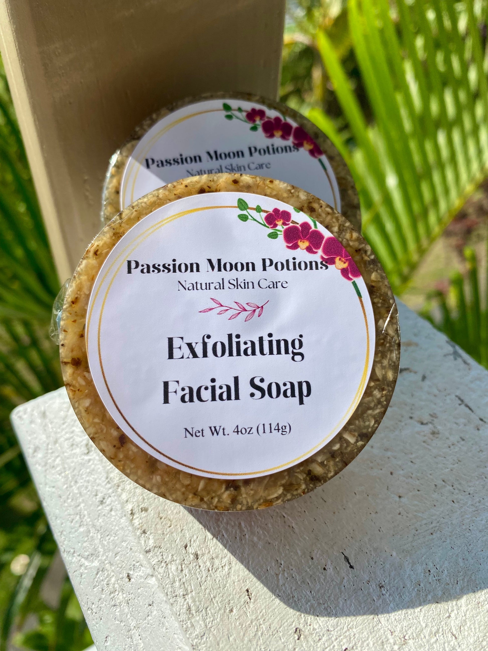 Exfoliating Facial Soap with Raw Honey & Oatmeal 🍯 Polish, Purify & Soothe—Naturally-3